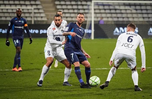 soi-keo-tran-dau-giua-hai-doi-tuyen-estac-troyes-vs-ajaccio-2000-ngay-16-10-2022-ligue-1