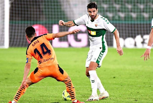 soi-keo-tran-dau-giua-hai-doi-tuyen-valencia-vs-elche-2115-ngay-15-10-2022-la-liga