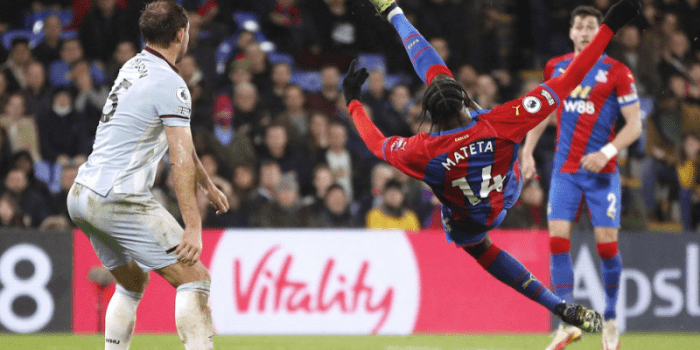 Augsburg-vs-Crystal-Palace